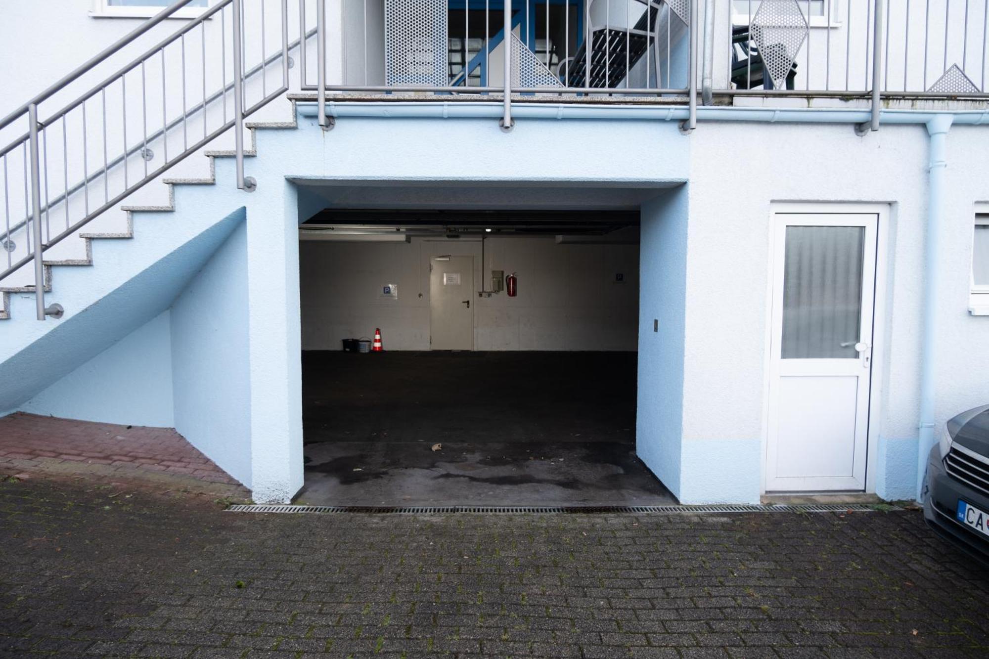 Apartment 1 *